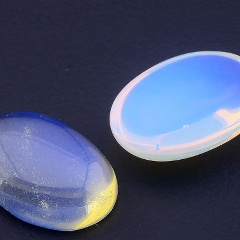 Лунный камень